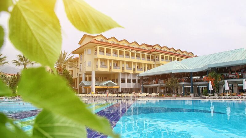 QUEENS PARK LE JARDIN RESORT