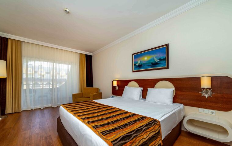 Antalya Tatili TRANSATLANTİK HOTEL