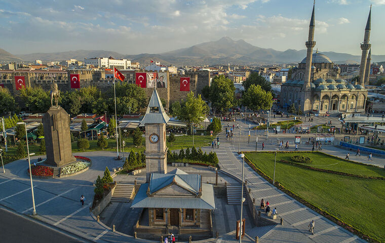 DOĞU ANADOLU TURU FC