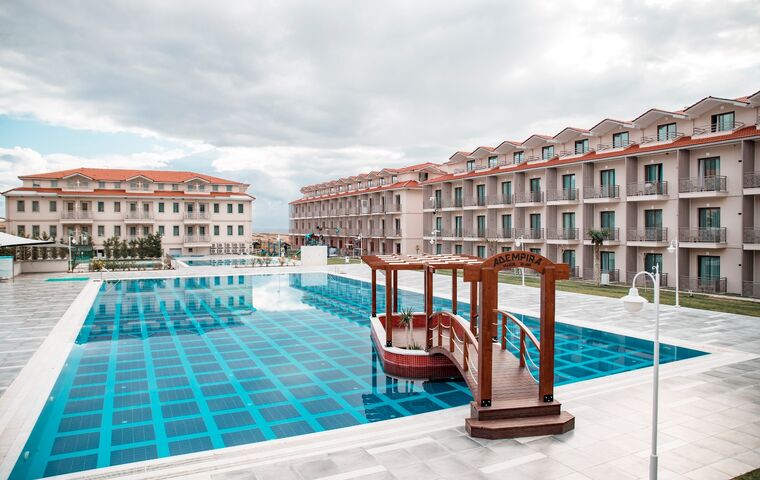 YILBAŞI ADEMPIRA TERMAL HOTEL