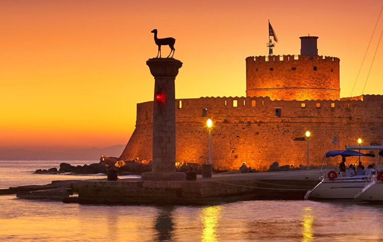 YUNAN ADALARI - ÇEŞME ÇIKIŞLI - 3 GECE 4 GÜN