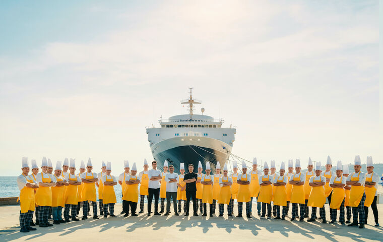 YUNAN ADALARI - ÇEŞME ÇIKIŞLI - 3 GECE 4 GÜN