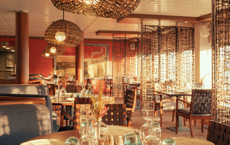 YUNAN ADALARI - ÇEŞME ÇIKIŞLI - 3 GECE 4 GÜN