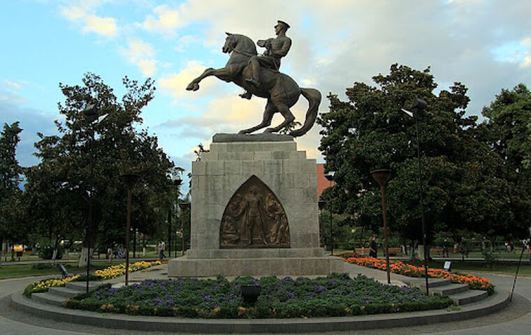 YAYLA YAYLA ÖZEL KARADENİZ TURU FC